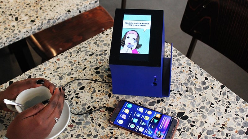 Charli Charger by DooH it by Thomas MEBIUS