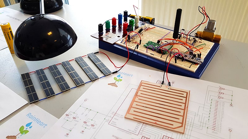 RainHeart, the smart garden irrigation system by Thomas MEBIUS